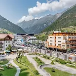 Hotel Baeckelar Wirt Superior Sölden