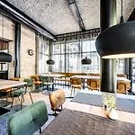 バークラー ヴィルト スーペリア ホテル 3*