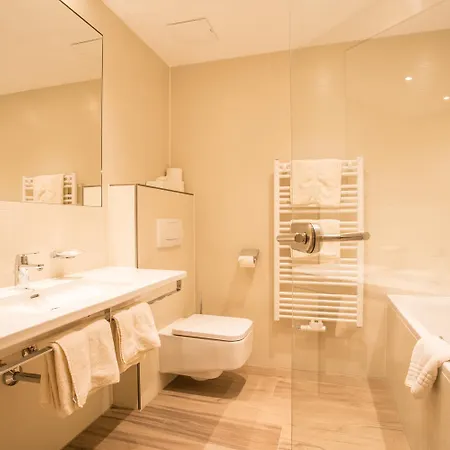 贝克莱尔沃特高级酒店 酒店 3*