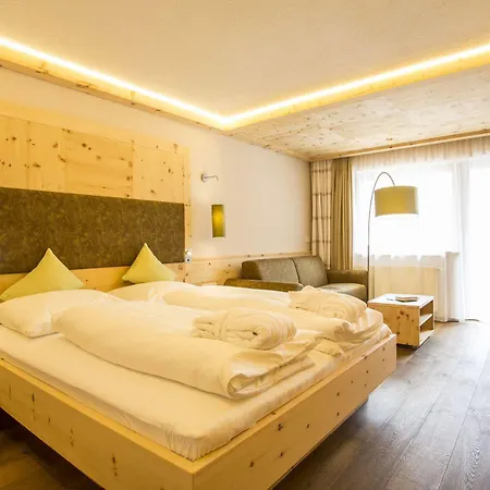 Backelar Wirt Superior 3* Sölden