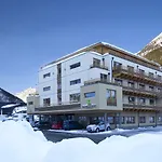 Otel Backelar Wirt Superior Sölden