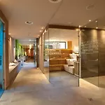 Backelar Wirt Superior Otel